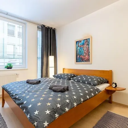 Slovakia Bratislava's Regal Hideaway * Братислава